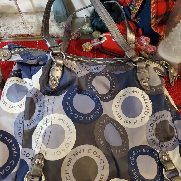 Coach Multicolor Circle Pattern Shoulder Bag - Picture 5 of 5